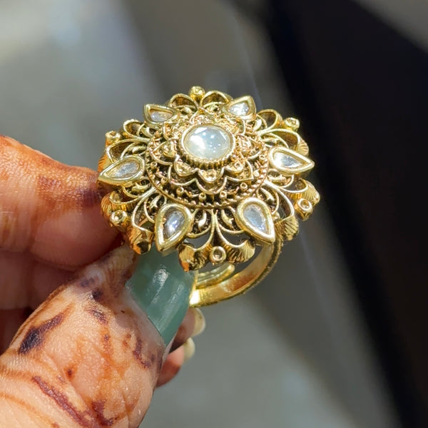 AC Kundan Ajustable Ring