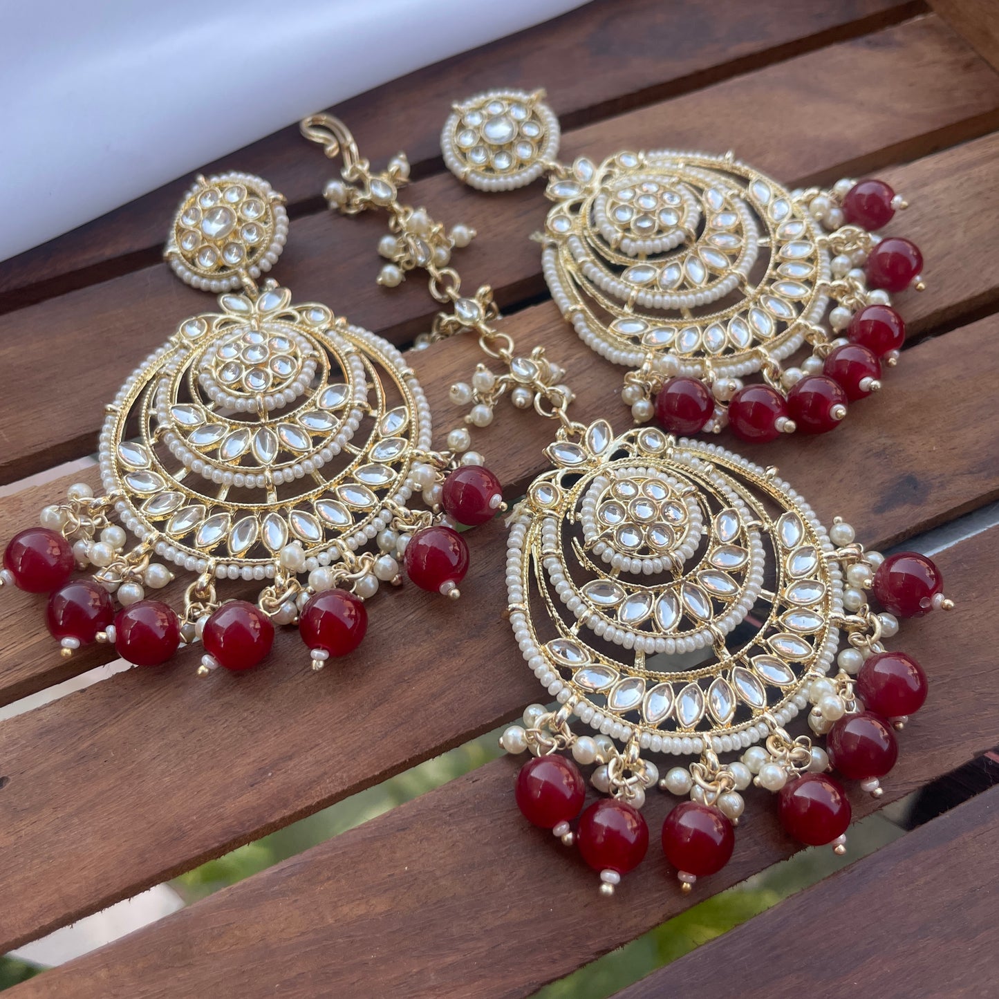 Naina Earrings Tikka Set