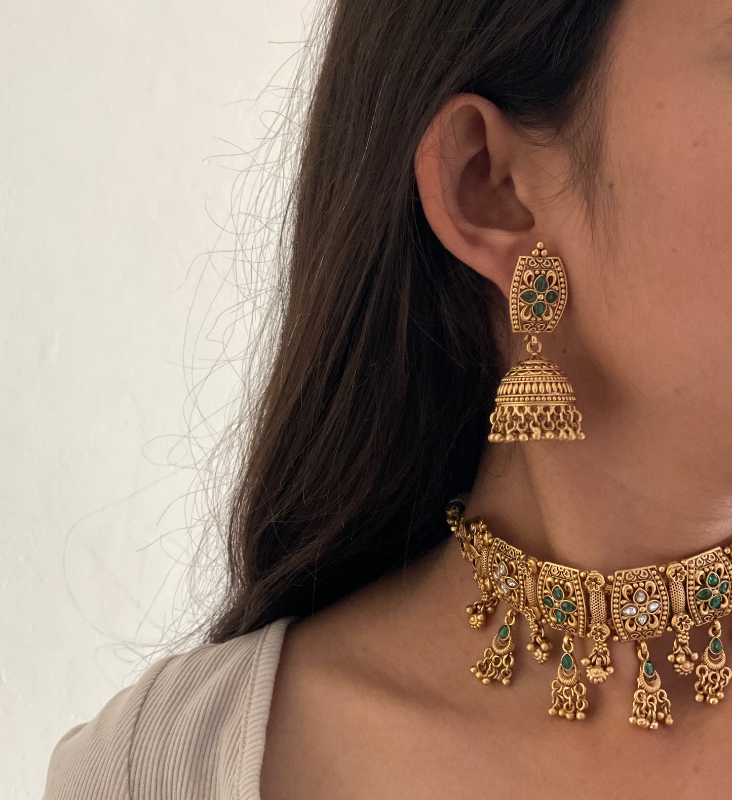 Chitra Antique Gold Choker set