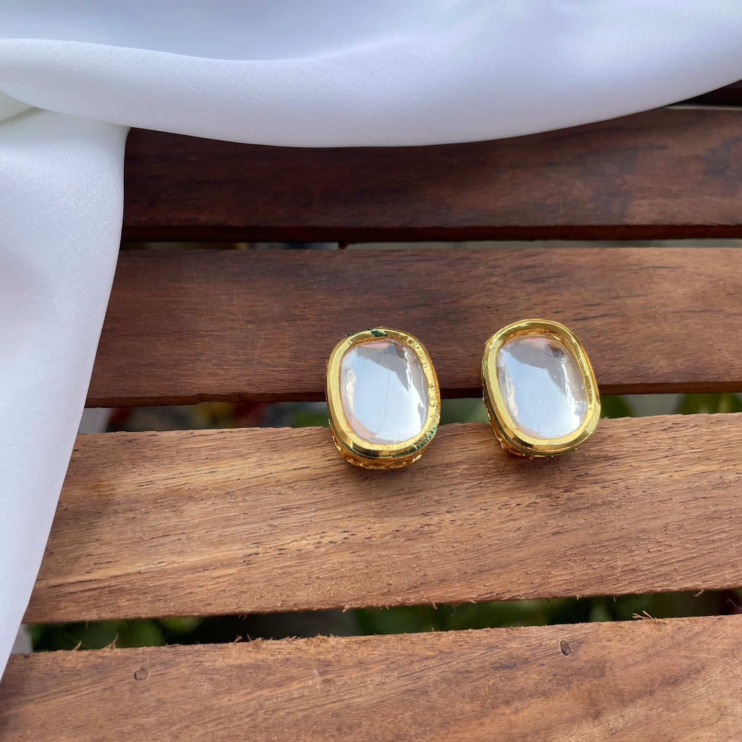 Kundan Studs