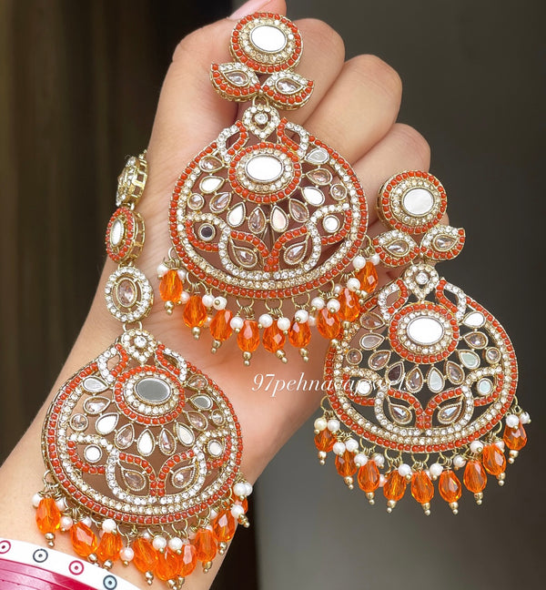 Nazmeet Mirror Earring Tikka Set