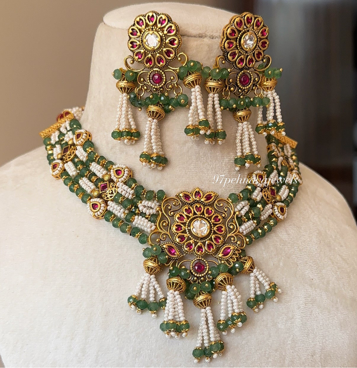 Akshara Rajwada Necklace Set