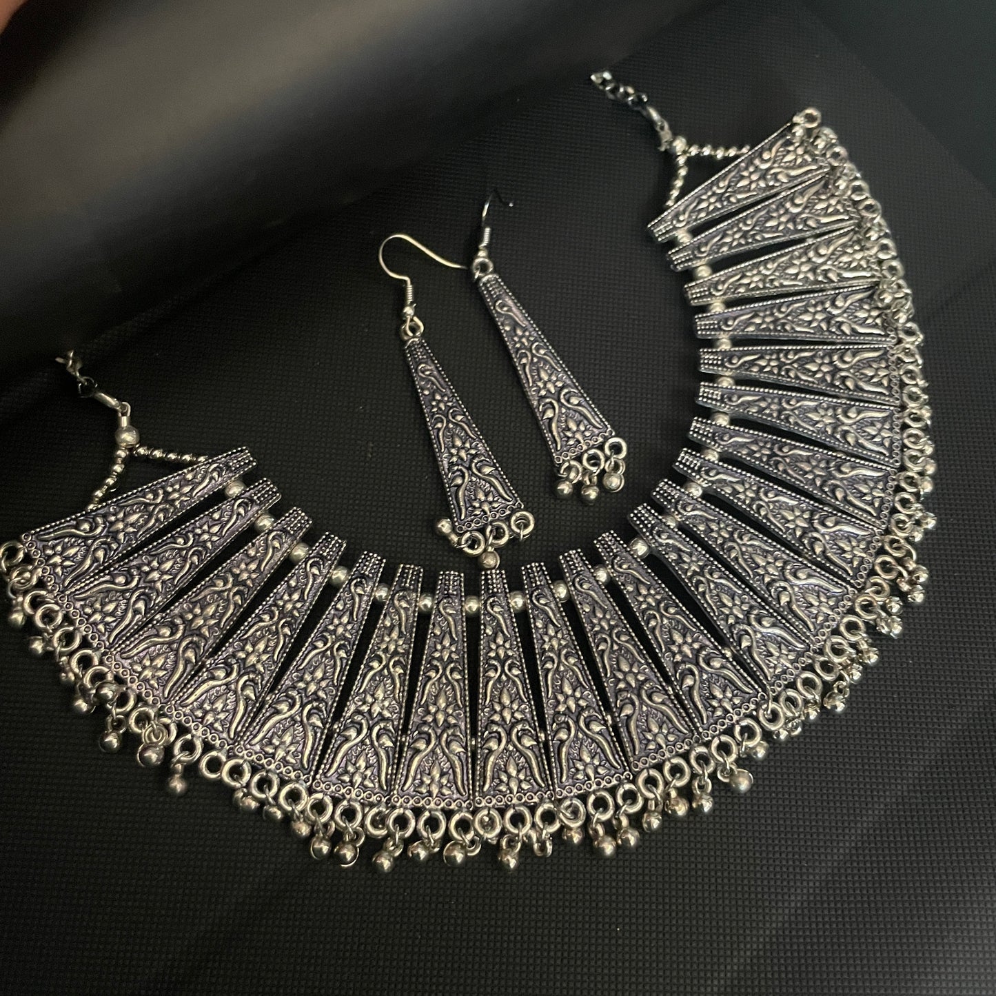 Oxidised Choker Set