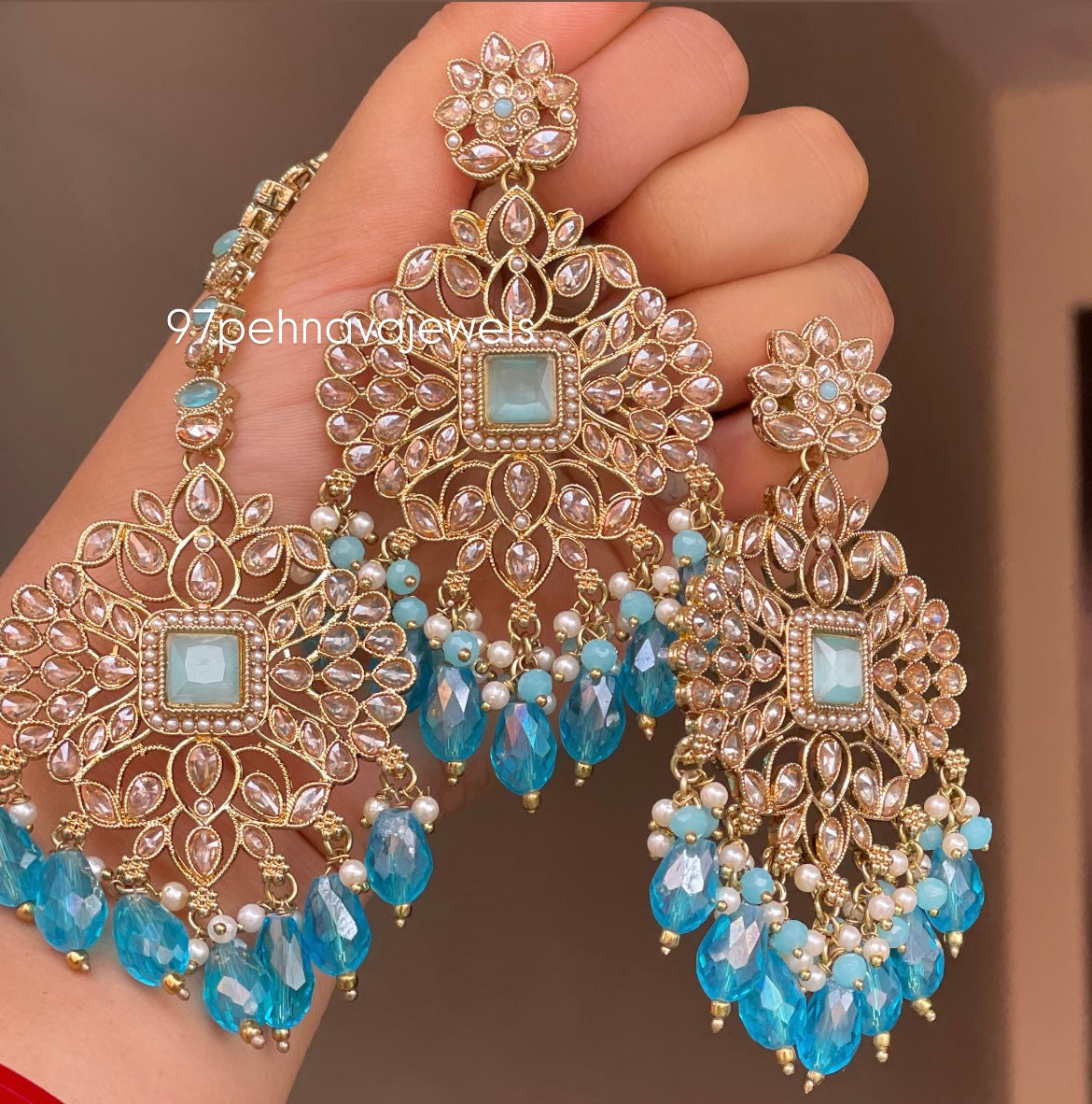 Kalpi Earrings Tikka Set