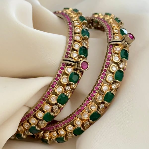 Gayatri Polki Bangles