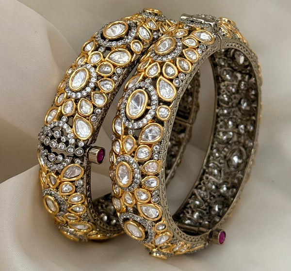 Silver Foiled Opening Polki Bangles