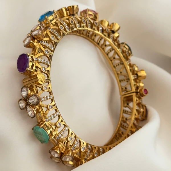 Navratan Moissanite Opening Pacheli
