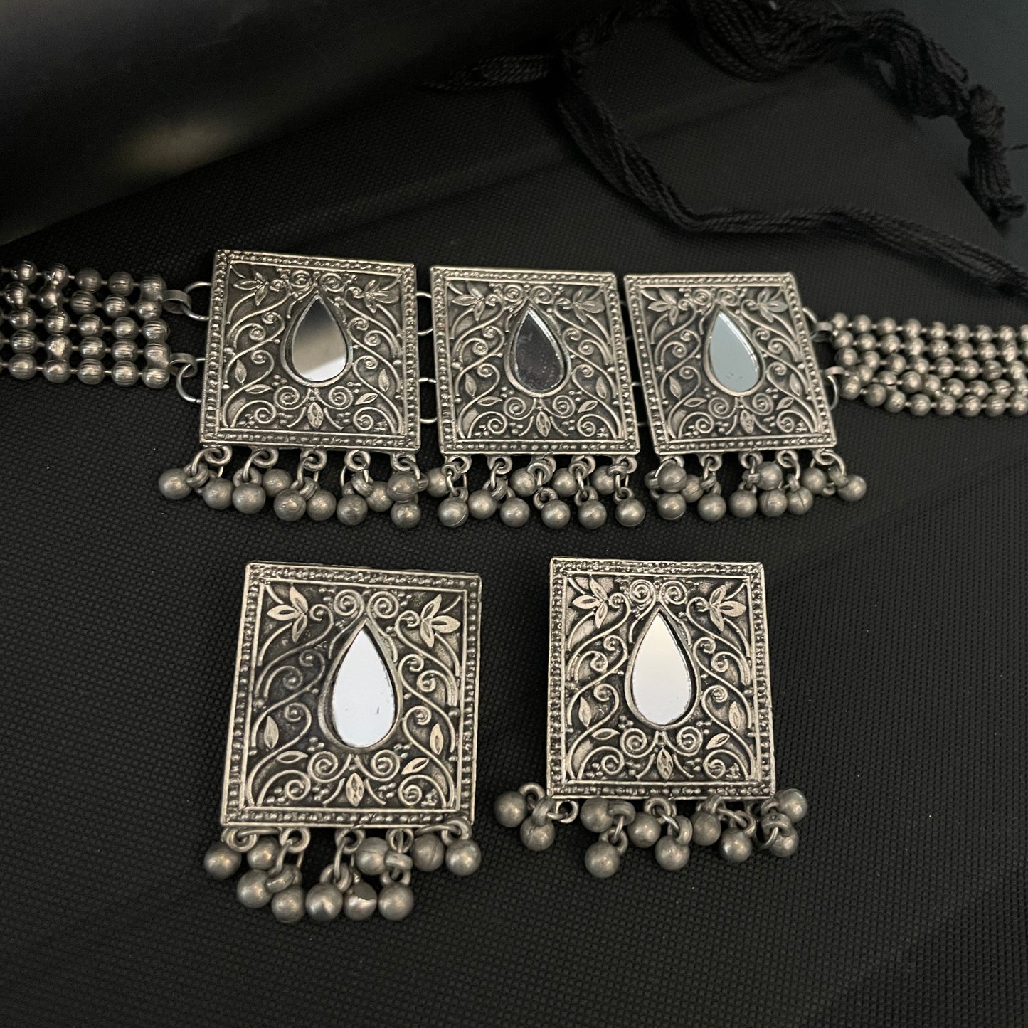 Square Mirror Oxidised Choker Set
