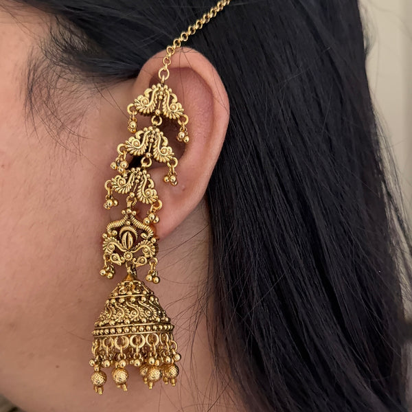 Radhika Gold Jhumka