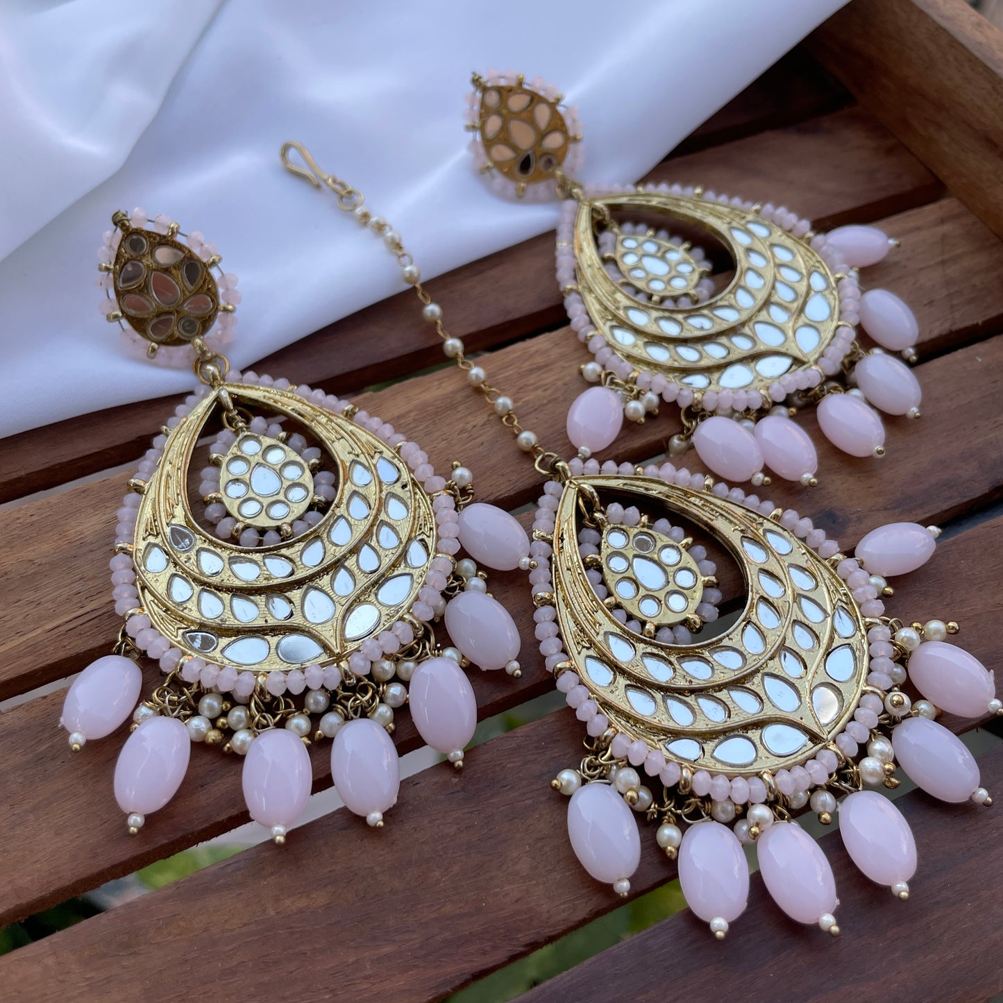 Pear Mirror Tikka Set