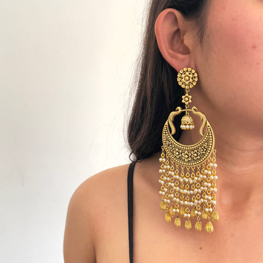 Kareena Statement Earrings