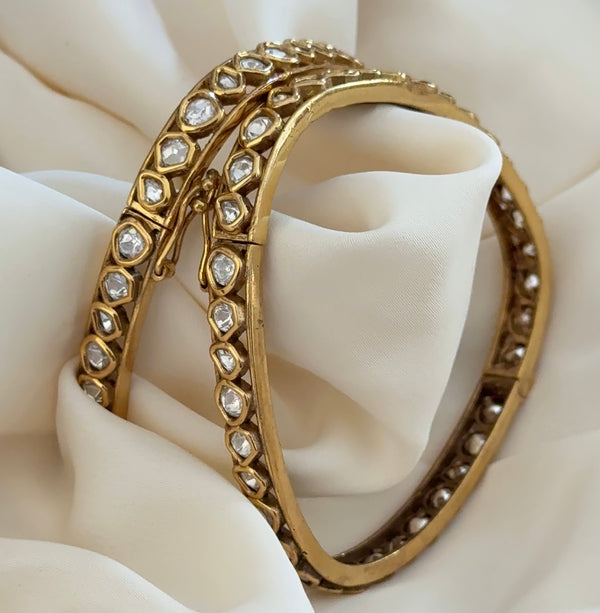 Triangular Polki Opening Bangles