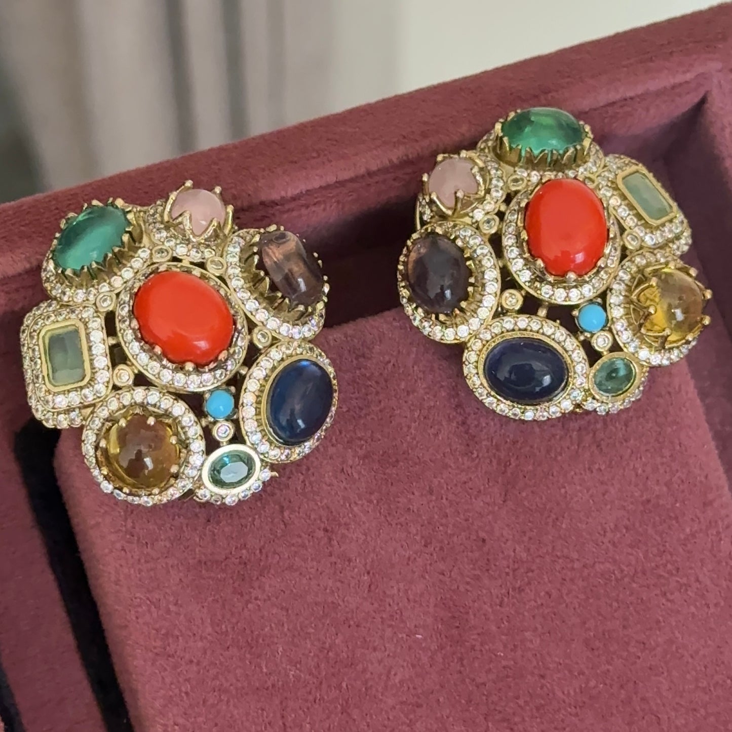 Navratan Sabya Stud Earring