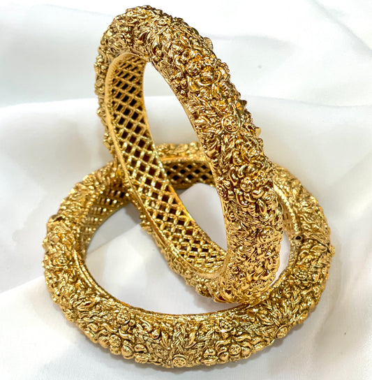 Asha Gold Opening Bangles