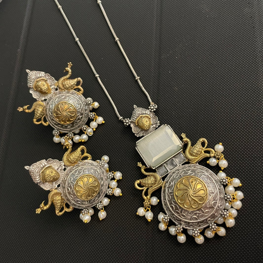 Durga Pendant Set