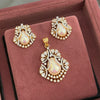 Mayuri Pendant Set