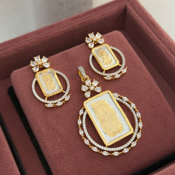 Pia Victorian Pendant Set