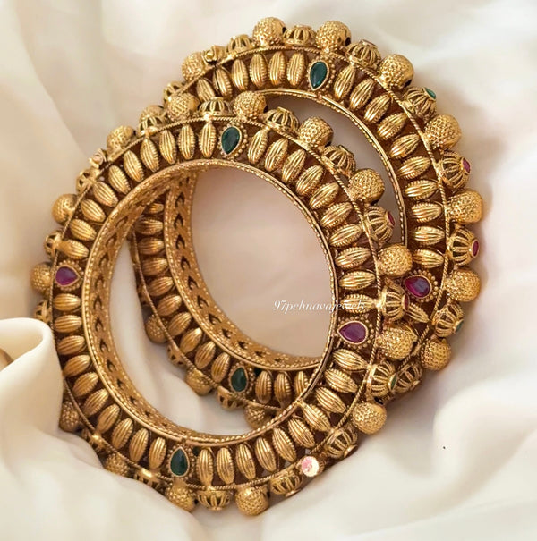 Shubhika Gold Pacheli Bangles