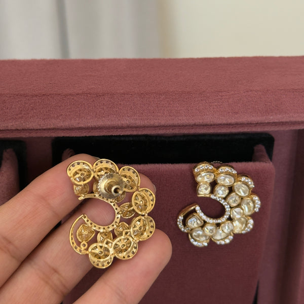 Noah Moissanite studs