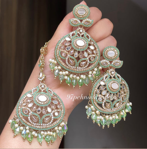 Nazmeet Mirror Earring Tikka Set