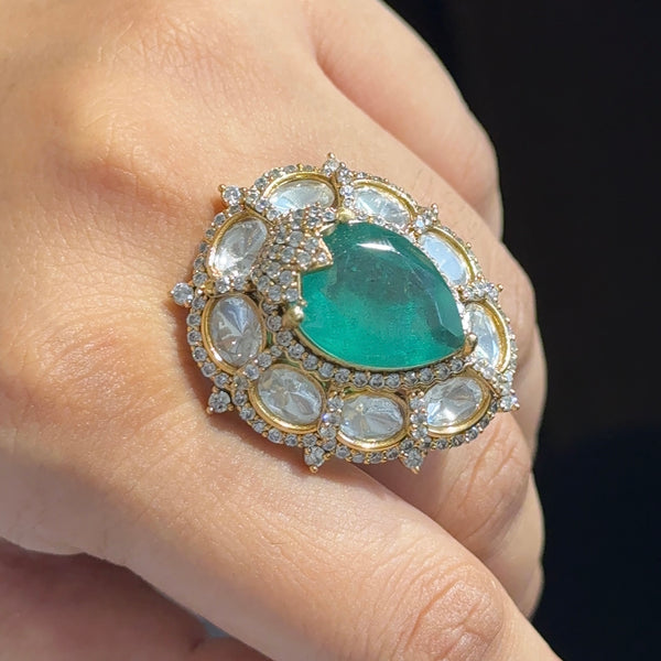 Vartika Moissanite Ring