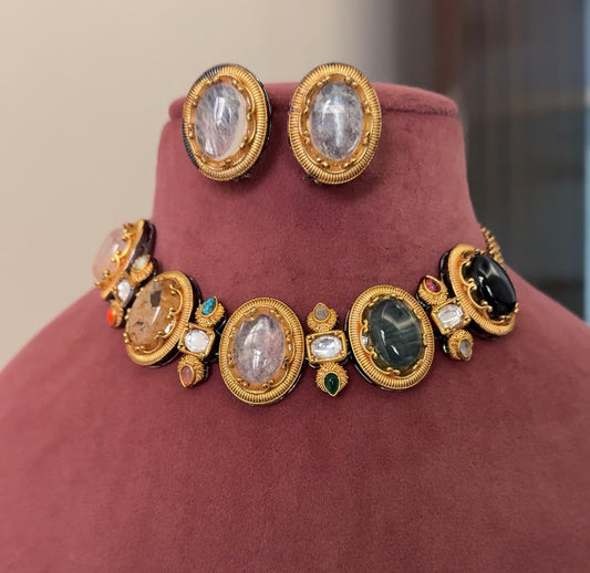 Ana Sabya Choker Set