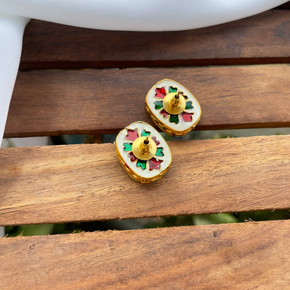 Kundan Studs