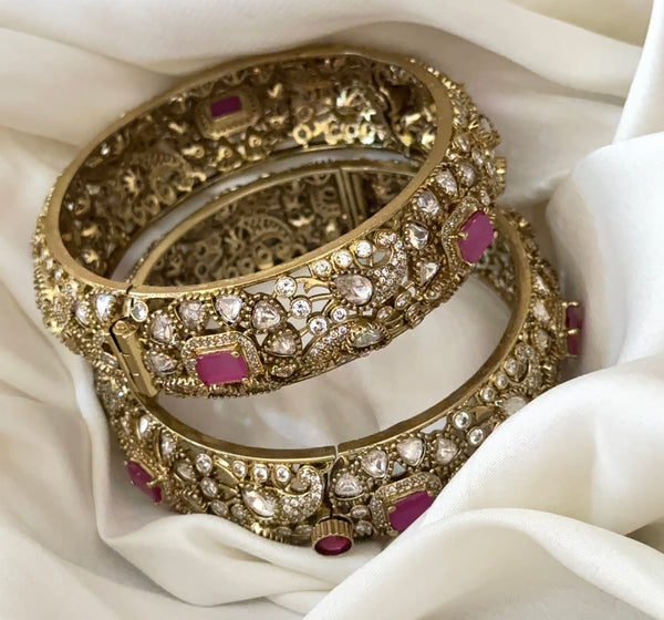 Monica Victorian Opening Bangles