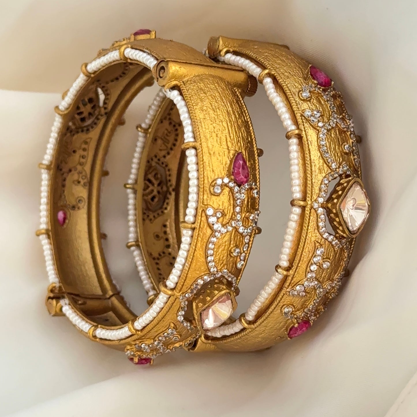 Stuthi Matte Gold Opening Bangles