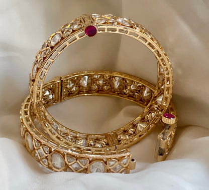 Aniti Kundan Opening Bangles