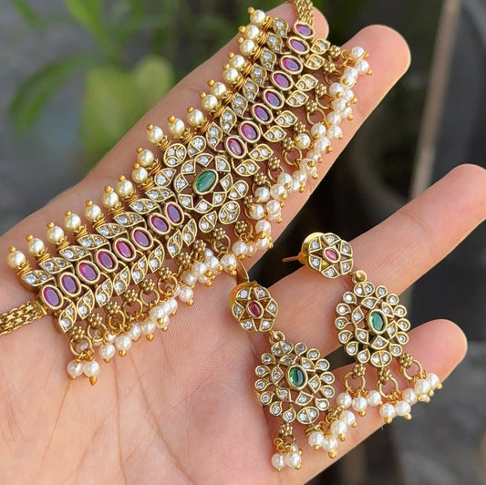 Sridha Dainty Gold Choker Set