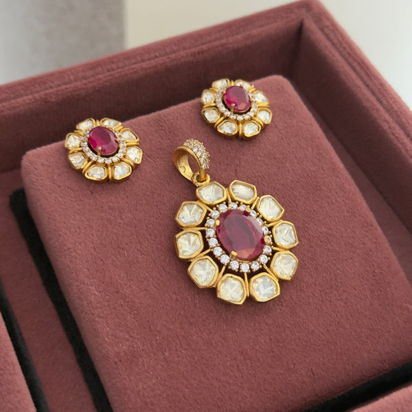 Nihira Moissanite Pendant Set