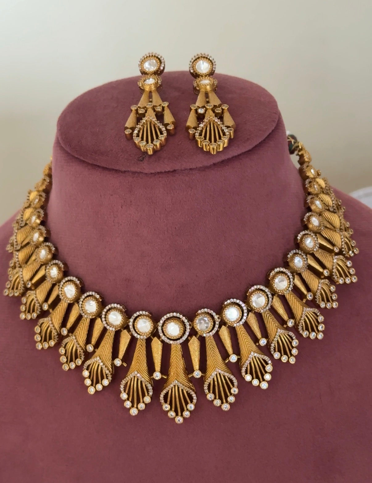 Matte Uncut Polki Necklace Set