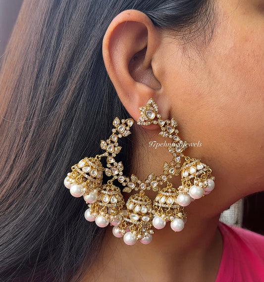 Tahira Kundan Chaandbaalies