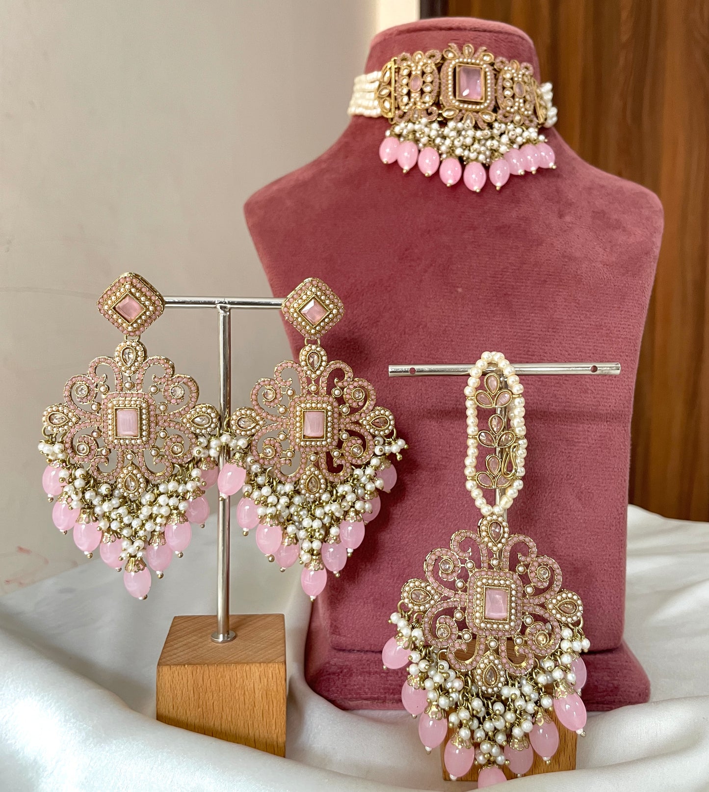 Rathi Jadau Choker Set