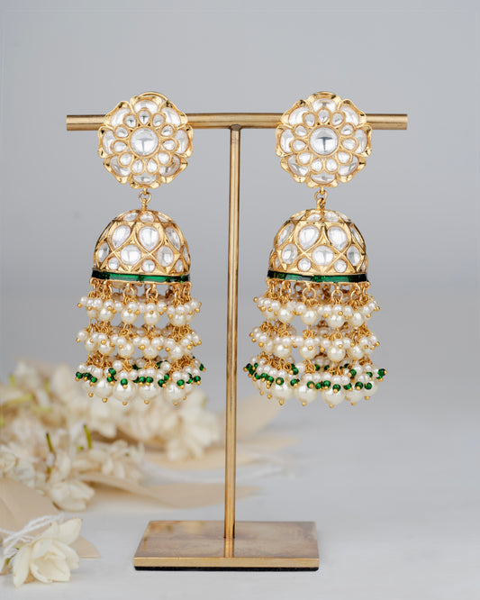 Harshika Jhumka