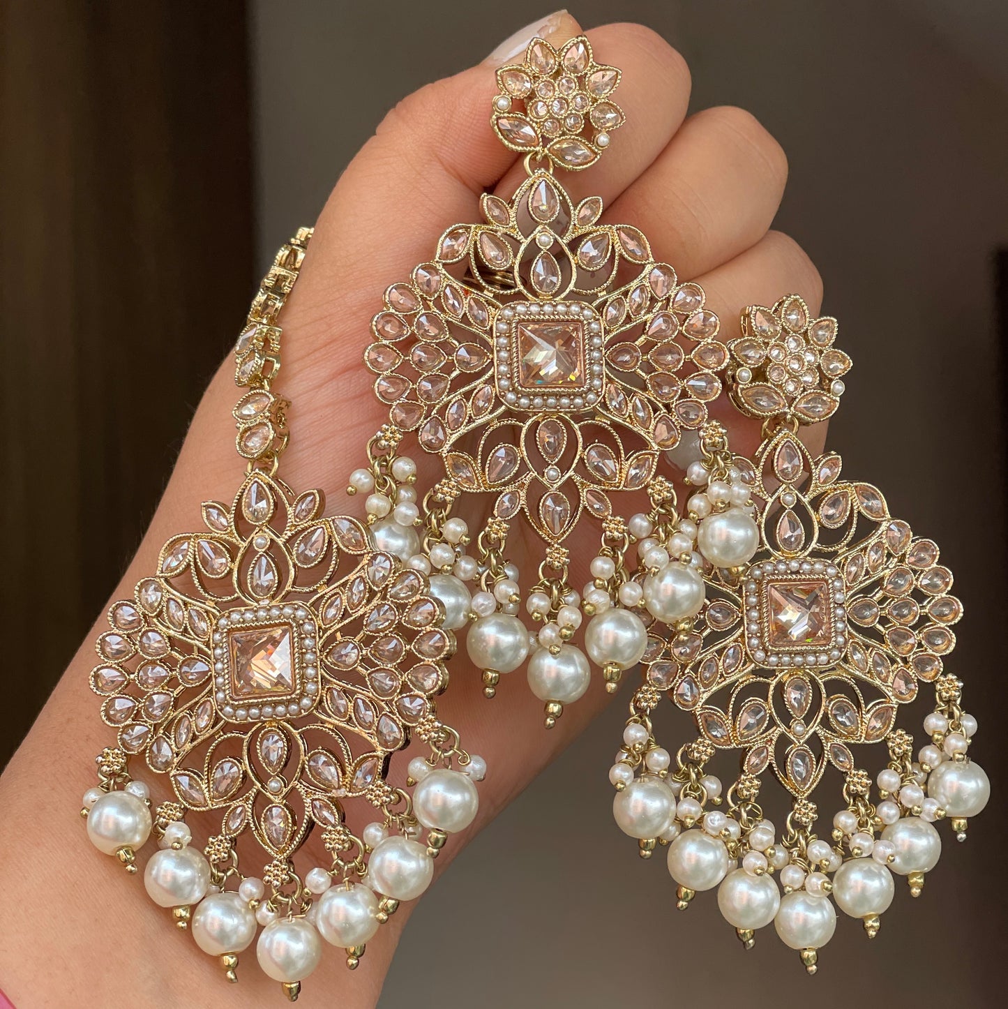 Kalpi Earrings Tikka Set