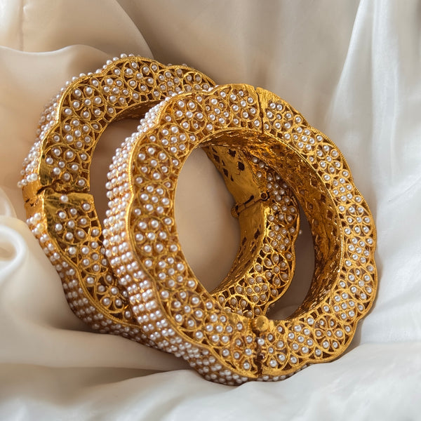 Pearl Gold Pacheli