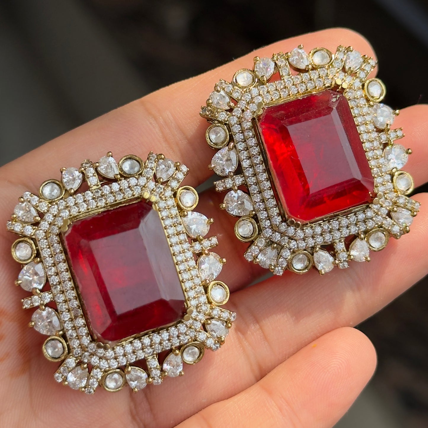 Doublet Oversize Studs