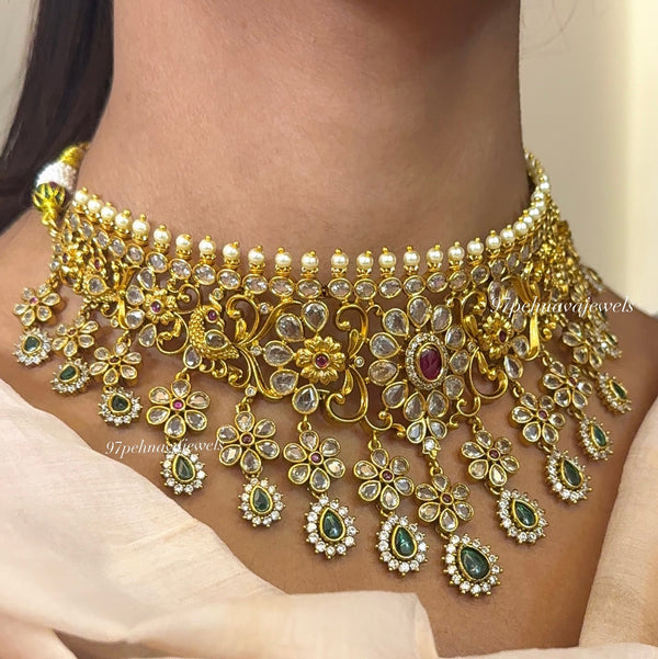 Naina Necklace Set
