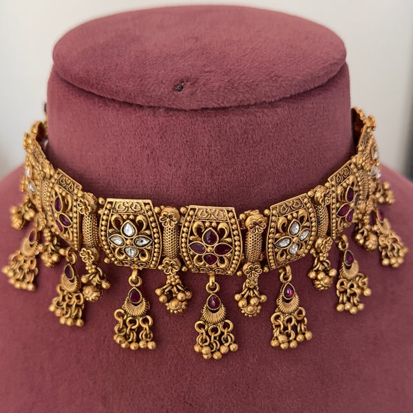 Aanya Gold Necklace Set