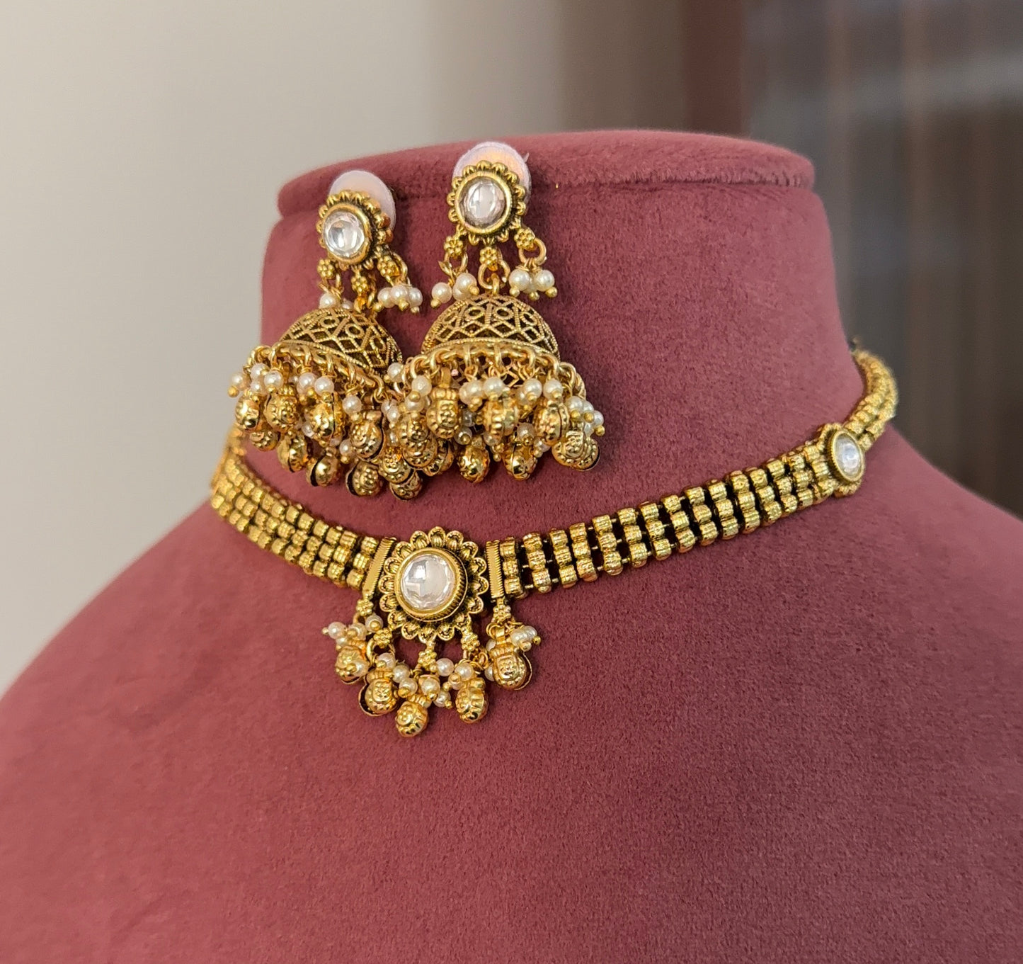 Radha Kundan Gold Necklace Set