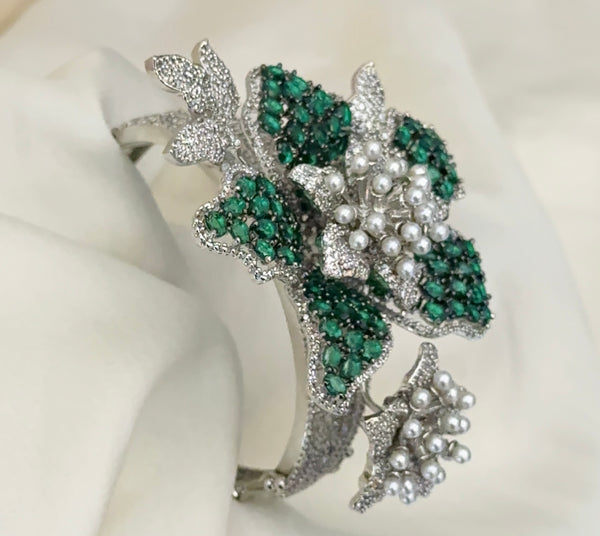 Hiral AD Bracelet